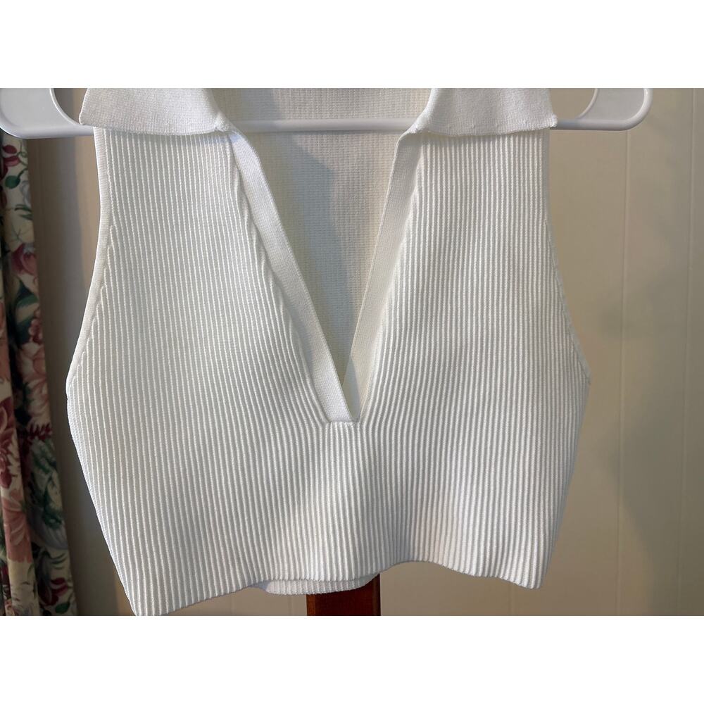 Babaton White Ribbed Collared Top Sz Medium NWOT - Picture 3 of 5